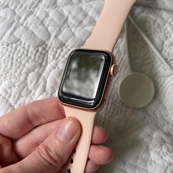 Sold- New Apple Watch SE- rose gold and pink - Picture 5 of 7